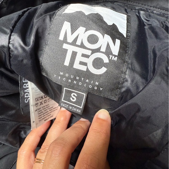 Montec Snowboard Jacket & Pants Set - Black, Size Small - Picture 13 of 16